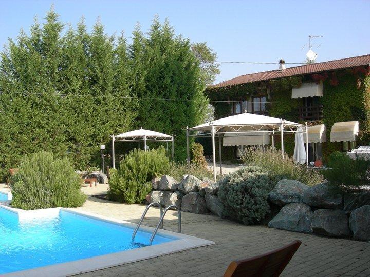 Cortiglione Premiata Osteria Dei Fiori Bed & Breakfast 部屋 写真